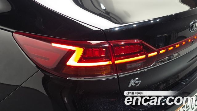 Kia K7 2020 — photo 9