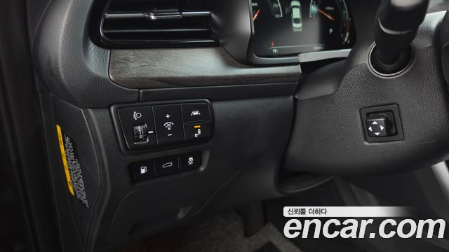 Kia K7 2020 — photo 27