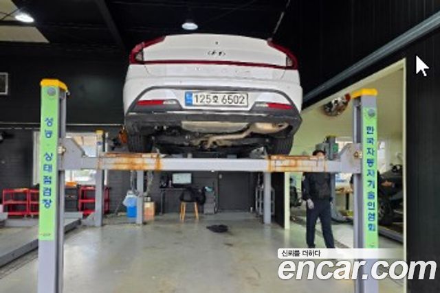 Hyundai Sonata 2022 — photo 2