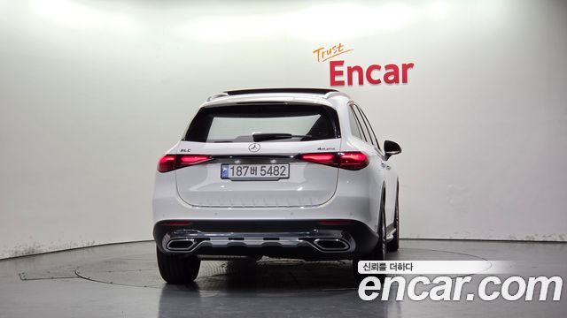 Mercedes-Benz GLC-Class 2024 — photo 4