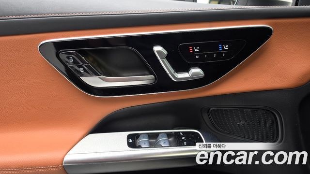 Mercedes-Benz GLC-Class 2024 — photo 22