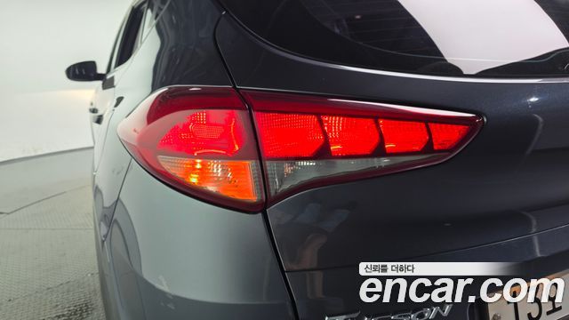 Hyundai Tucson 2016 — photo 9