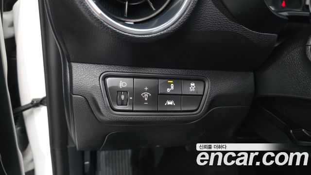 Kia K3 2020 — photo 18