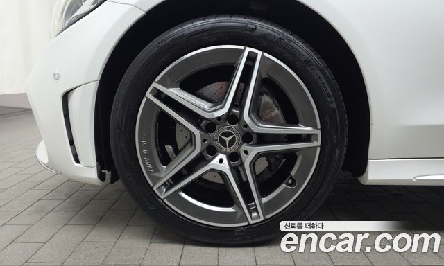 Mercedes-Benz C-Class 2019 — photo 5