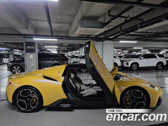 Maserati MC20 2023 — photo 19