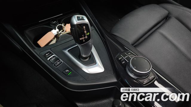 BMW 1-Series 2013 — photo 9