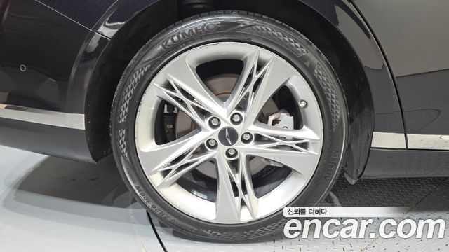 Genesis G90 2022 — photo 5