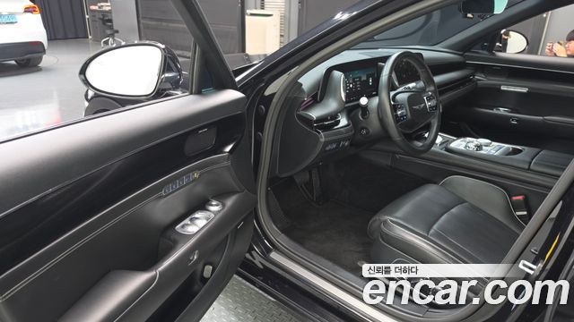 Genesis G90 2022 — photo 13