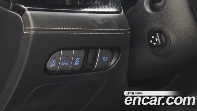 Genesis G90 2022 — photo 24