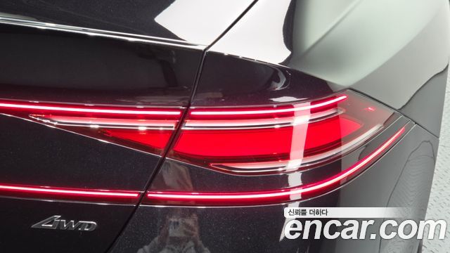 Genesis G90 2022 — photo 9