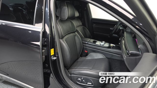 Genesis G90 2022 — photo 16