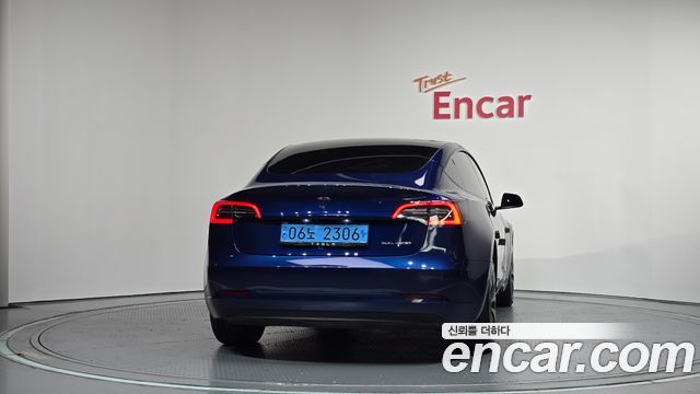 Tesla Model 3 2022 — photo 4