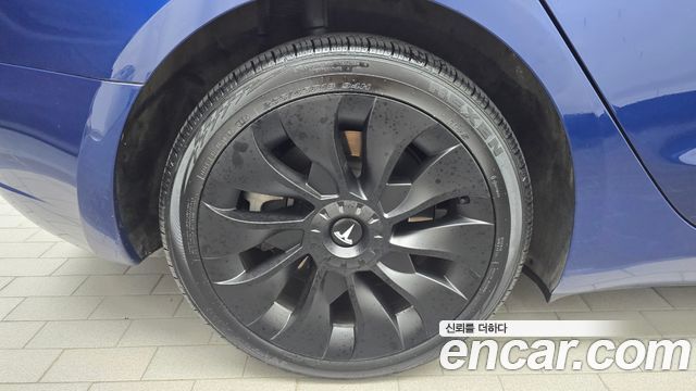 Tesla Model 3 2022 — photo 5