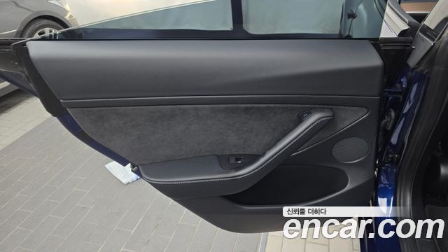 Tesla Model 3 2022 — photo 15