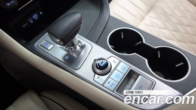 Genesis G70 2020 — photo 12