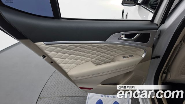 Genesis G70 2020 — photo 15