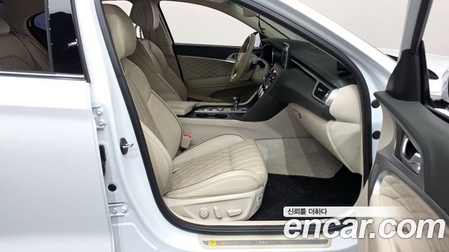 Genesis G70 2020 — photo 16