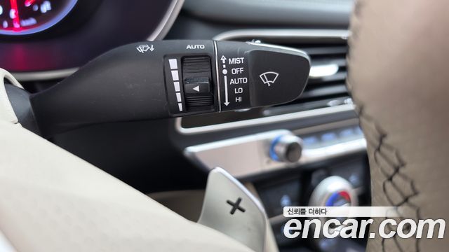 Genesis G70 2020 — photo 29