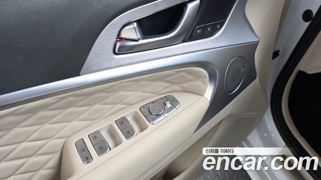 Genesis G70 2020 — photo 30