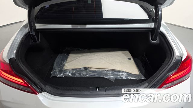 Genesis G70 2020 — photo 32