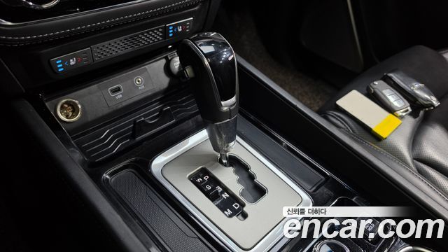 KG Mobility Rexton 2018 — photo 12