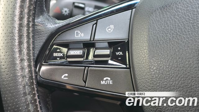 KG Mobility Rexton 2018 — photo 21