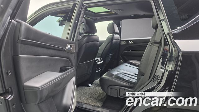 KG Mobility Rexton 2018 — photo 29