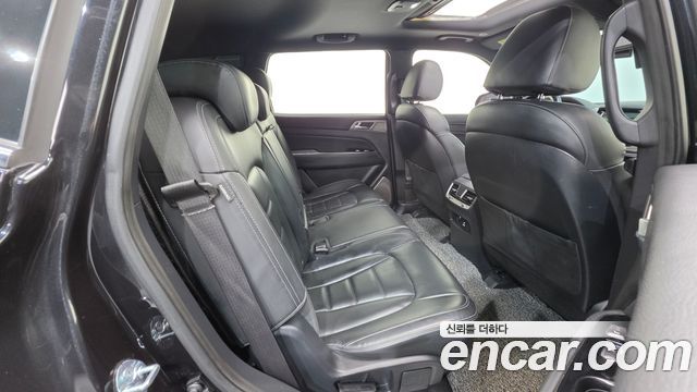 KG Mobility Rexton 2018 — photo 31