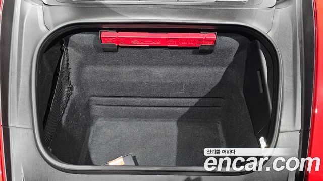 Porsche 911 2022 — photo 39
