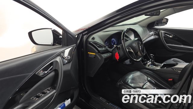 Hyundai Grandeur 2014 — photo 13