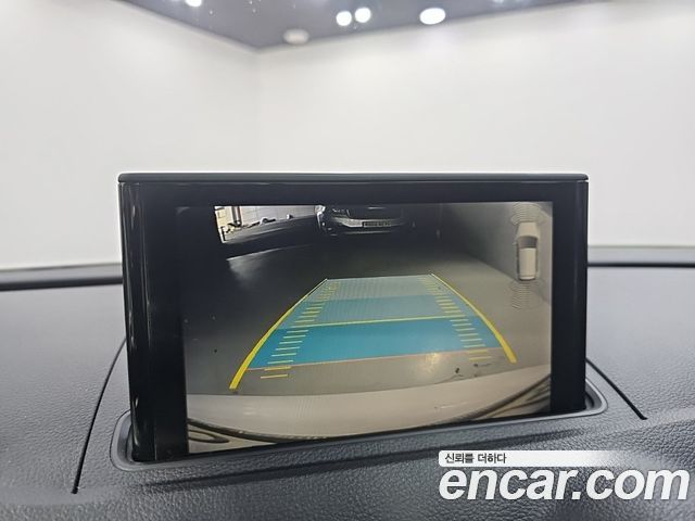 Audi A3 2018 — photo 15