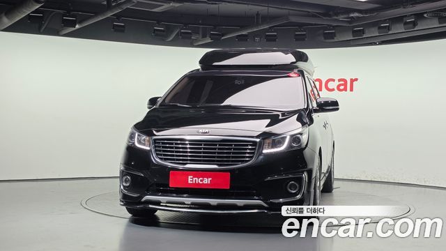 Kia Canival 2015 — photo 3