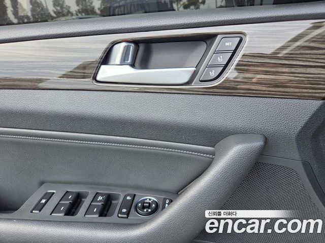 Hyundai Sonata 2015 — photo 14