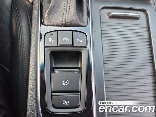 Hyundai Sonata 2015 — photo 16