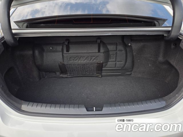Hyundai Sonata 2015 — photo 18
