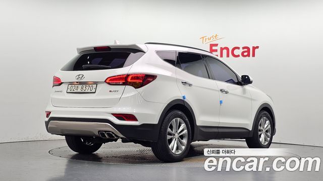 Hyundai Santafe 2017 — photo 2