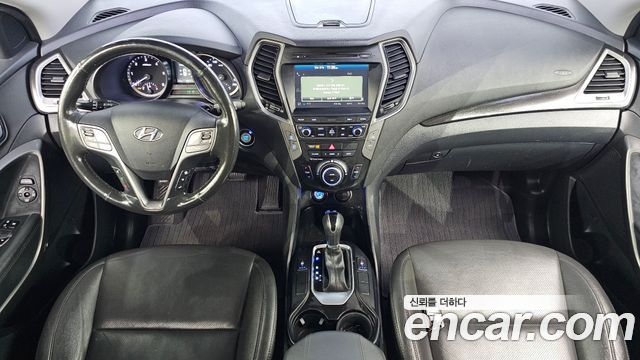 Hyundai Santafe 2017 — photo 10
