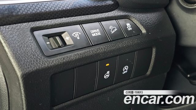 Hyundai Santafe 2017 — photo 19