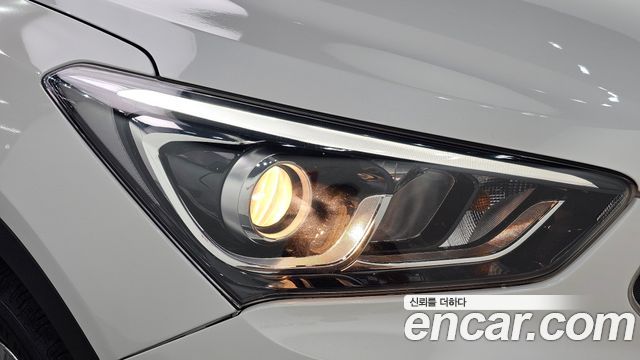 Hyundai Santafe 2017 — photo 8