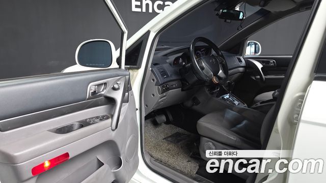 KG Mobility KORANDO 2015 — photo 10