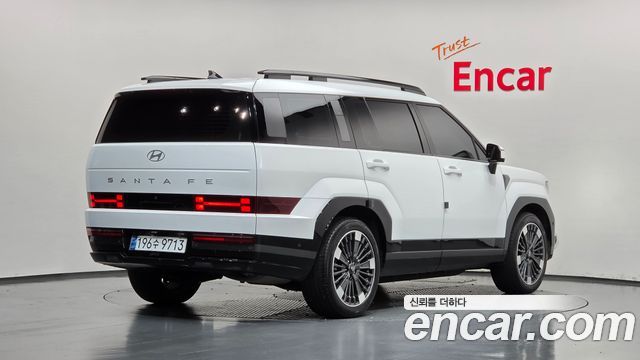 Hyundai Santafe 2025 — photo 2
