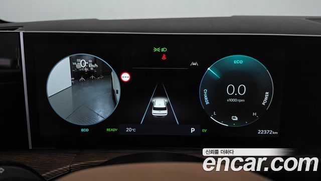 Hyundai Santafe 2025 — photo 11