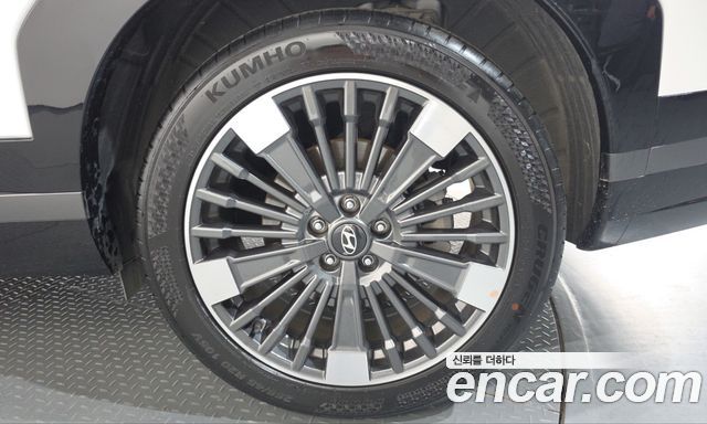 Hyundai Santafe 2025 — photo 7