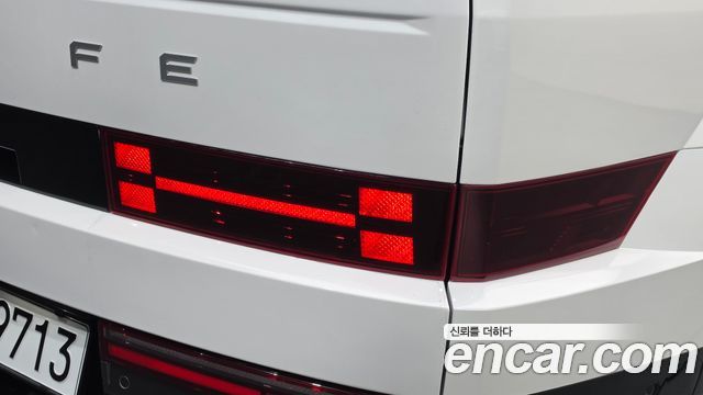 Hyundai Santafe 2025 — photo 9