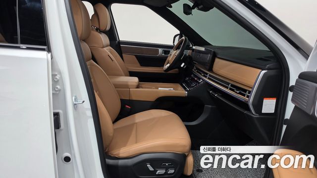 Hyundai Santafe 2025 — photo 16