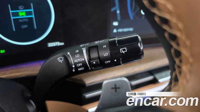 Hyundai Santafe 2025 — photo 29