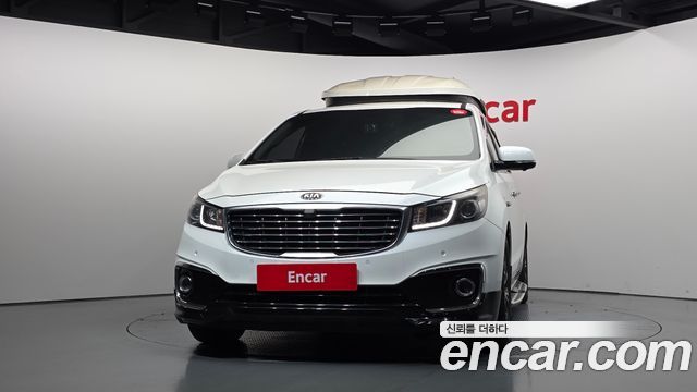 Kia Canival 2015 — photo 3