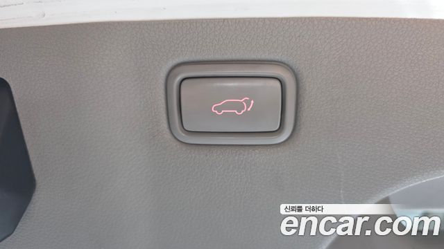 Kia Canival 2015 — photo 20