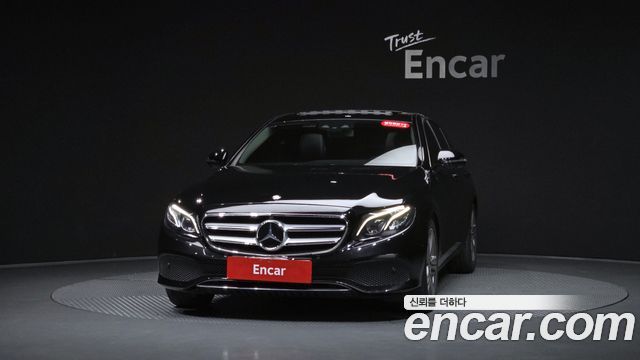 Mercedes-Benz E-Class 2017 — photo 3