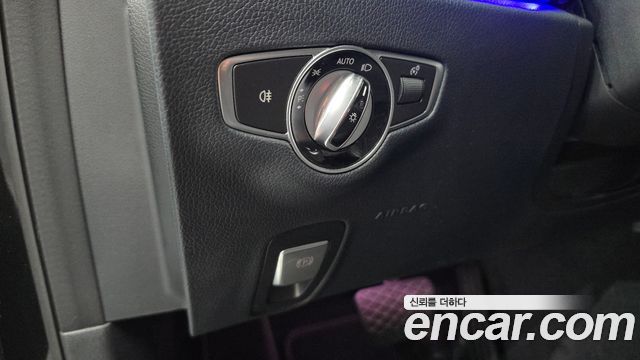 Mercedes-Benz E-Class 2017 — photo 29